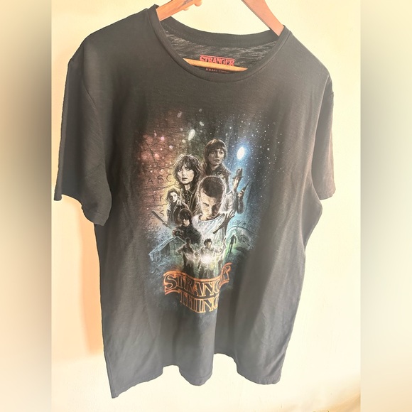 Stranger Things T-Shirt – Official Netflix Merchandise – Size Large – Black - Picture 4 of 5